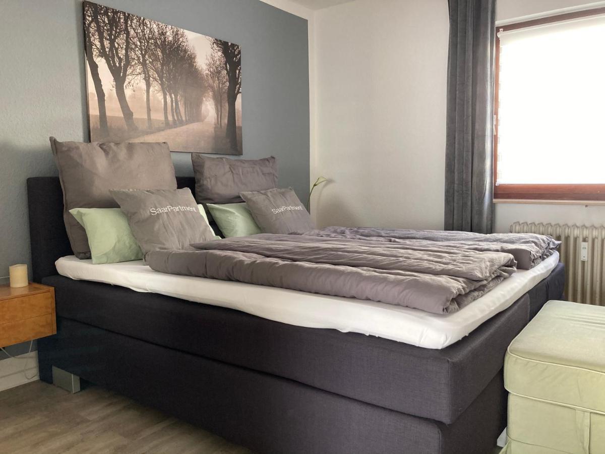 Living At Saarpartments -Adults Only- 2 Bedroom, Netflix - Business & Holiday Apartments For Long- And Short Term Stay, 3 Min To Train Station, Secure E-Bike Parking! 사르브루켄 외부 사진